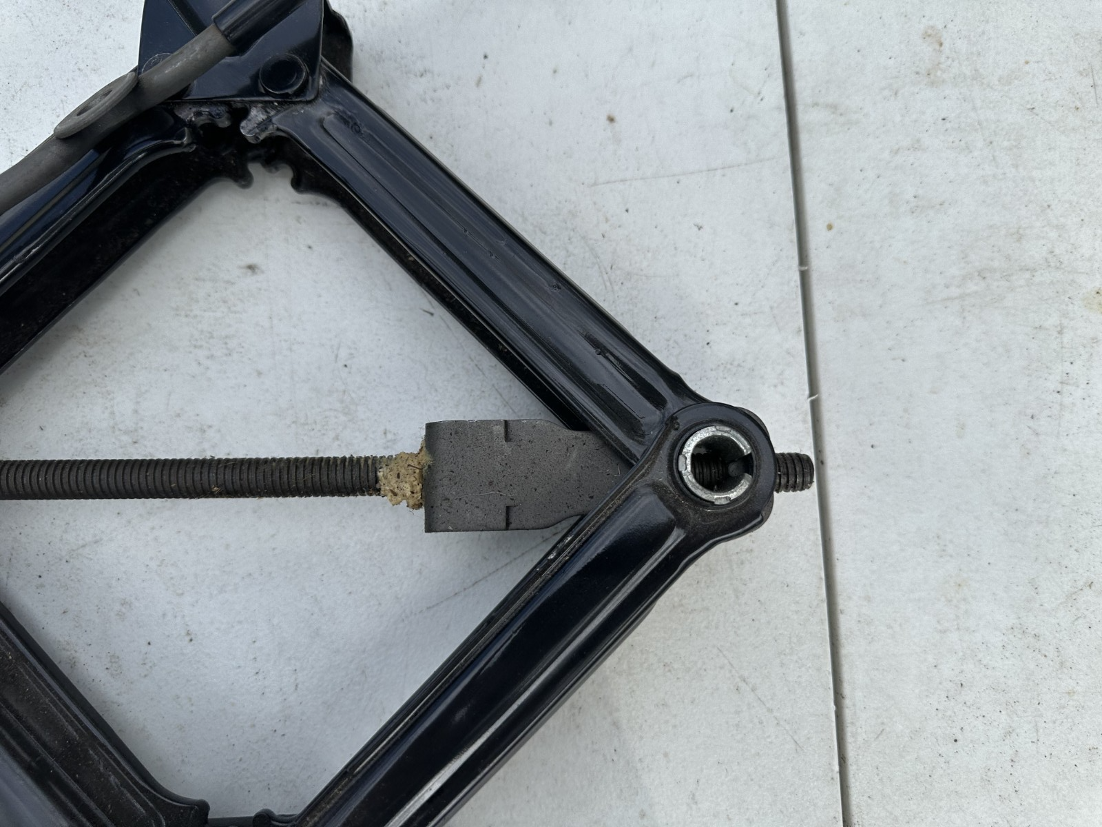 05-14 Ford Mustang Rear Jack For Spare Tire W/ Lug Wrench OEM