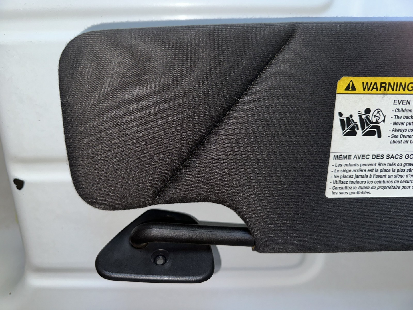 05-09 Ford Mustang Coupe Sun Visor RH LH Driver Passenger Side OEM Black Cloth