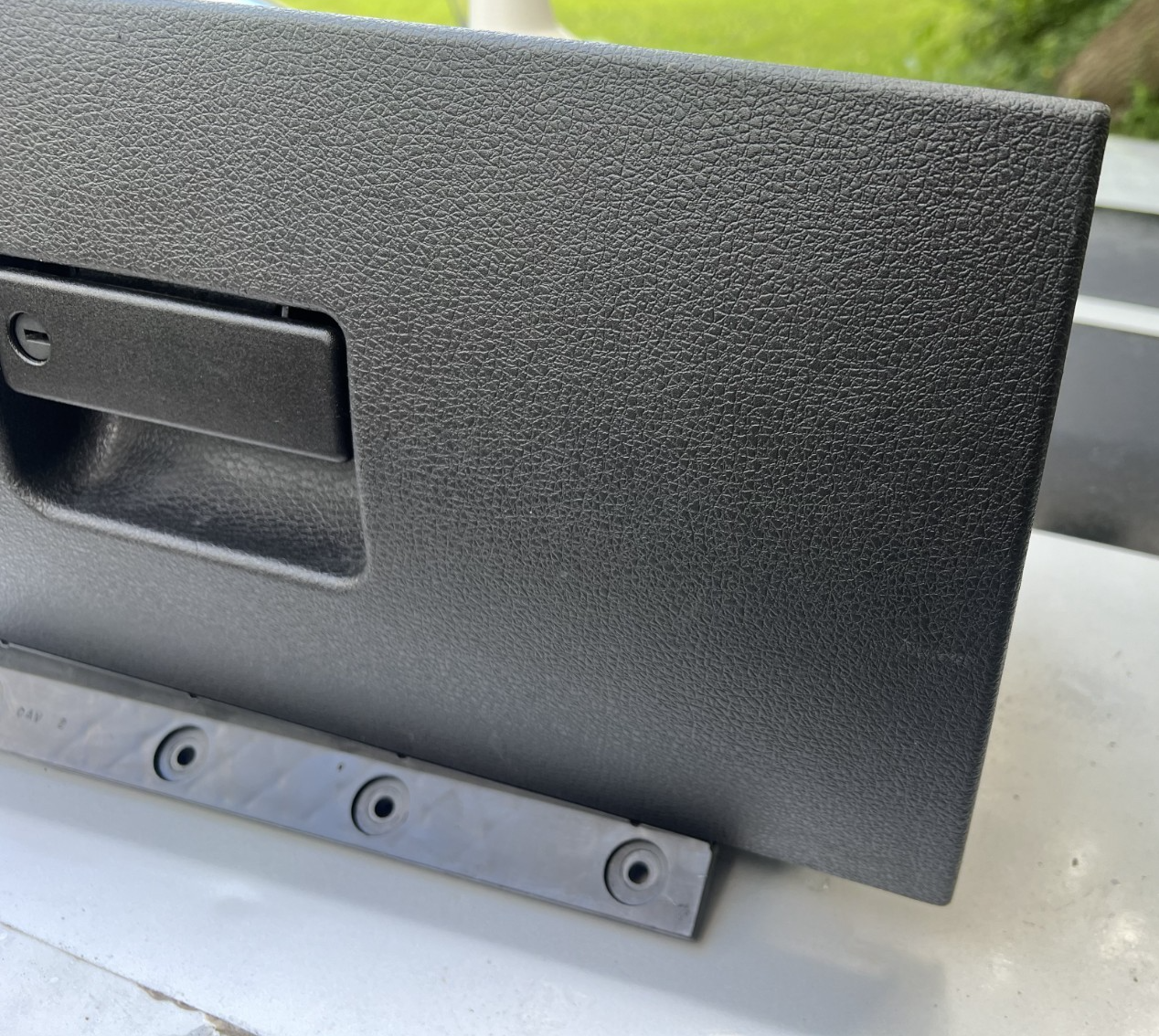 05-09 Ford Mustang Glove Box Charcoal Black OEM