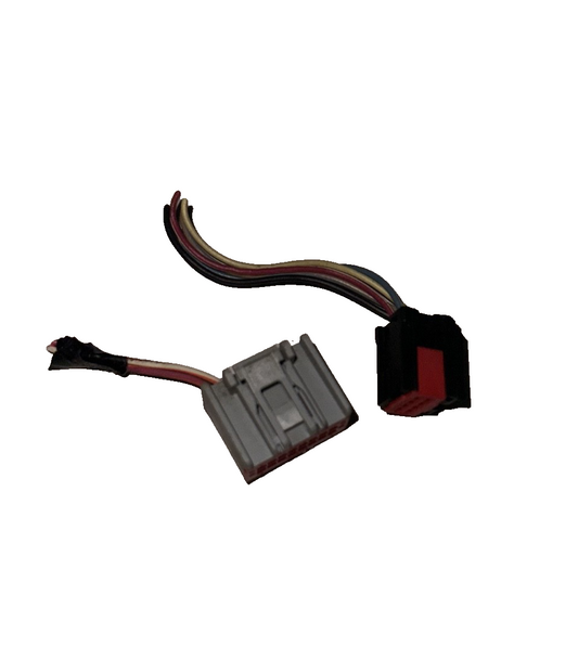 05-09 Ford Mustang Eletrical Connector Radio Shaker 1000/Buttons OEM W Wires