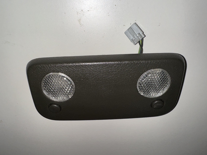 05-09 Ford Mustang Dome Light Housing Black OEM With Wiring And Bulbs