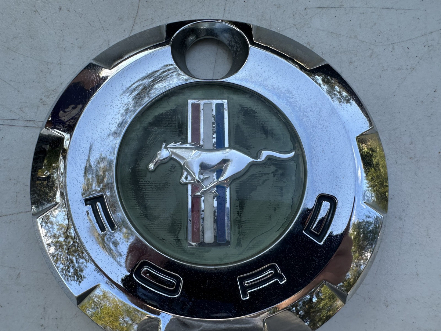 05-09 Ford Mustang V6 Trunk Badge Emblem W/ Fender Badges Badge Set OEM