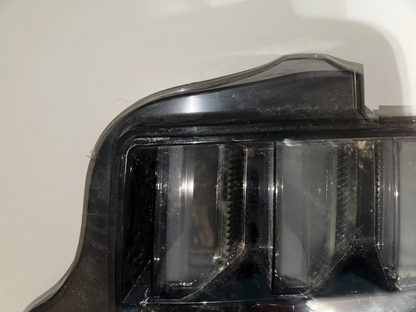 05-09 Ford Mustang LED Tail light With Wiring RH Passenger DAMAGED