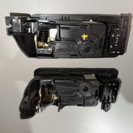 10-14 Ford Mustang LH RH Driver Passenger Pair Interior Chrome Door Handles OEM