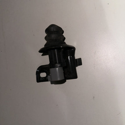 05-09 Ford Mustang Hood Anti-Theft Indicator Switch Plunger In Working Order