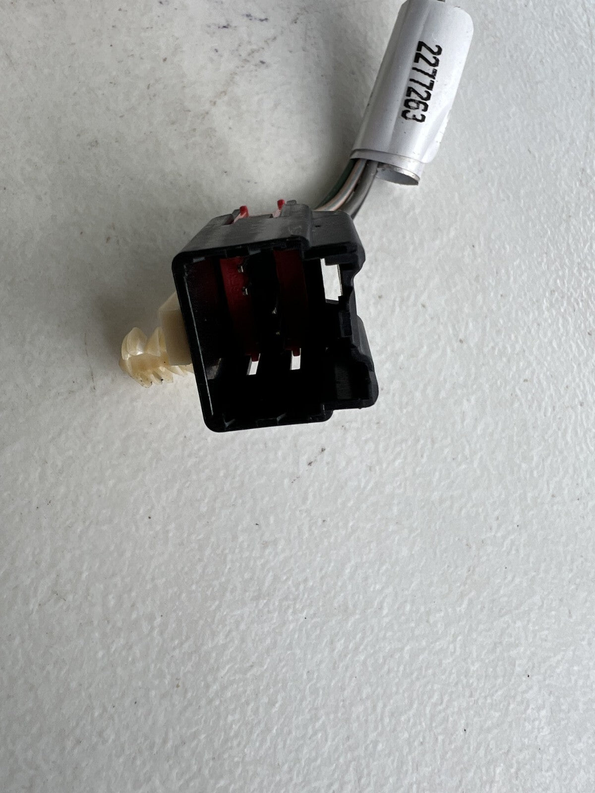 10-14 Ford Mustang Headliner Dome Light Small Wiring Harness OEM