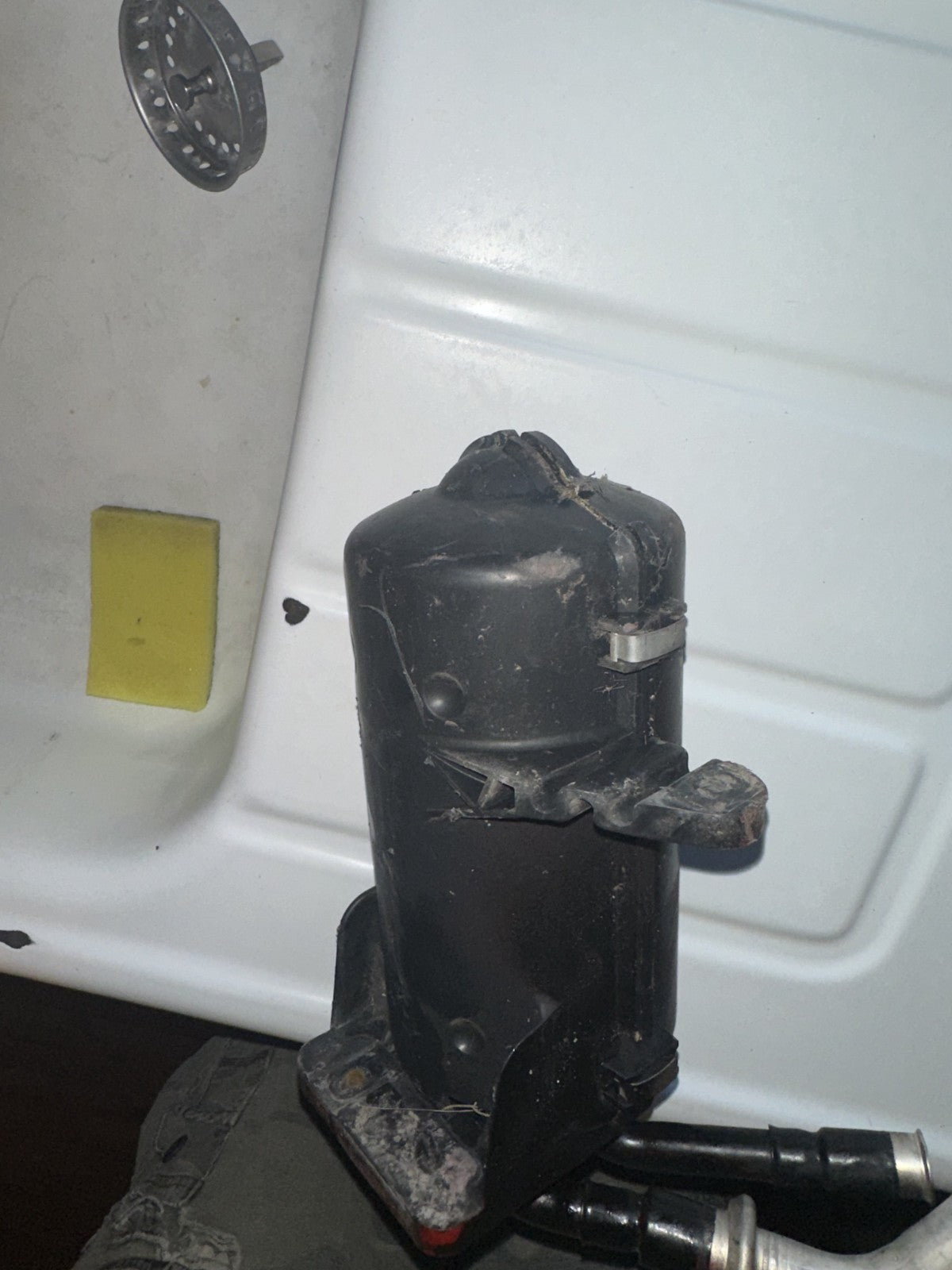 05-09 Ford Mustang A/C Receiver Drier OEM W/ Line