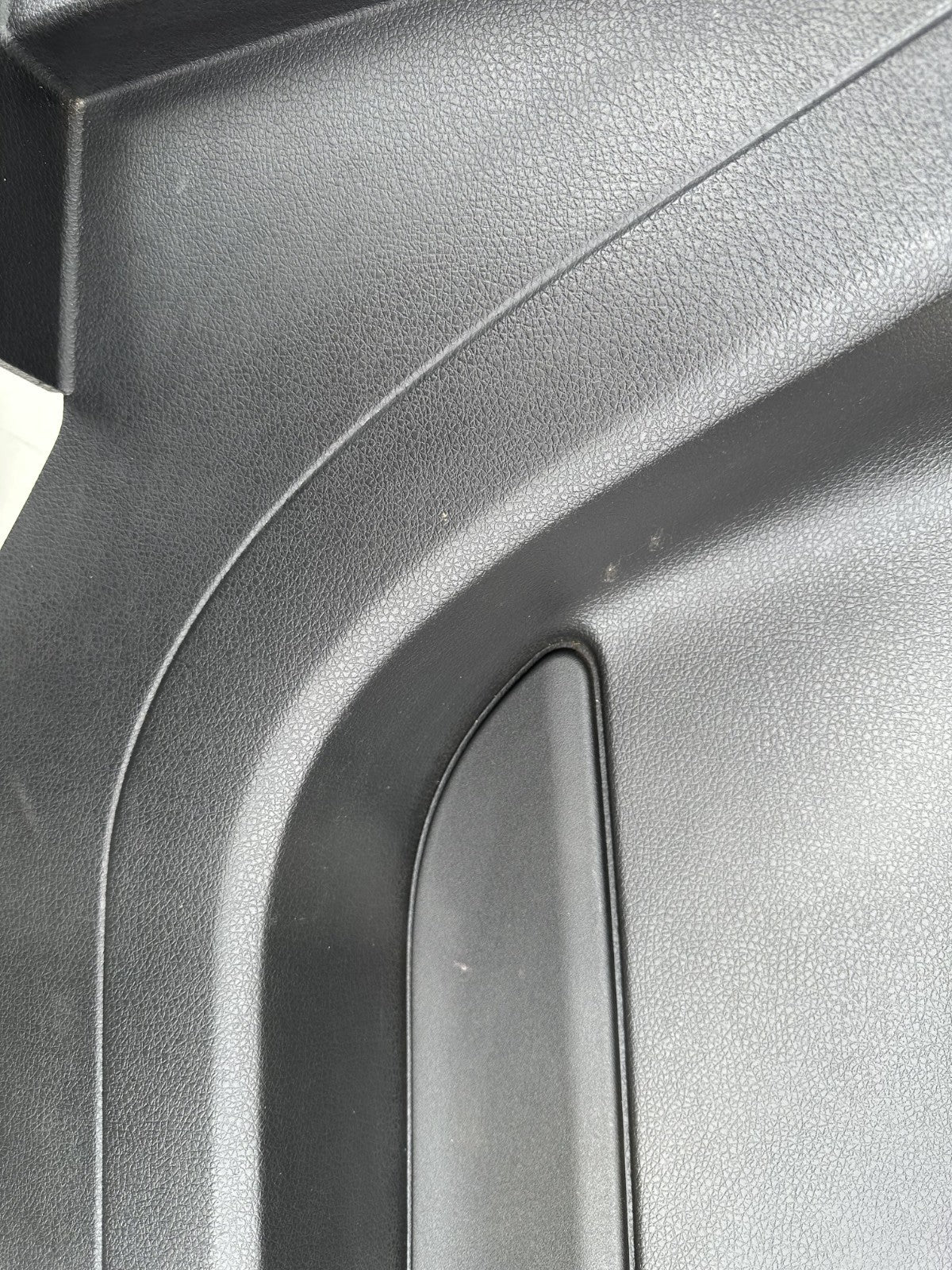 05-09 Ford Mustang Rear Quarter Trim OEM Charcoal Black LH Driver