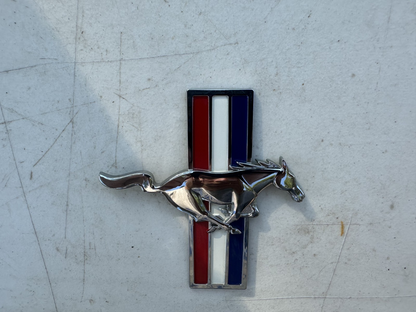 05-09 Ford Mustang V6 Trunk Badge Emblem W/ Fender Badges Badge Set OEM
