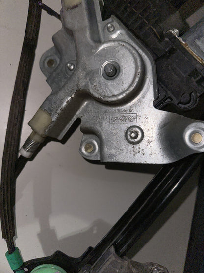 05-09 Ford Mustang Coupe Door Passenger Right RH Window Regulator With Motor OEM