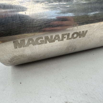 05-09 Mustang Magnaflow Race Series Axle-Back Exhaust Muffler with Polished Tips