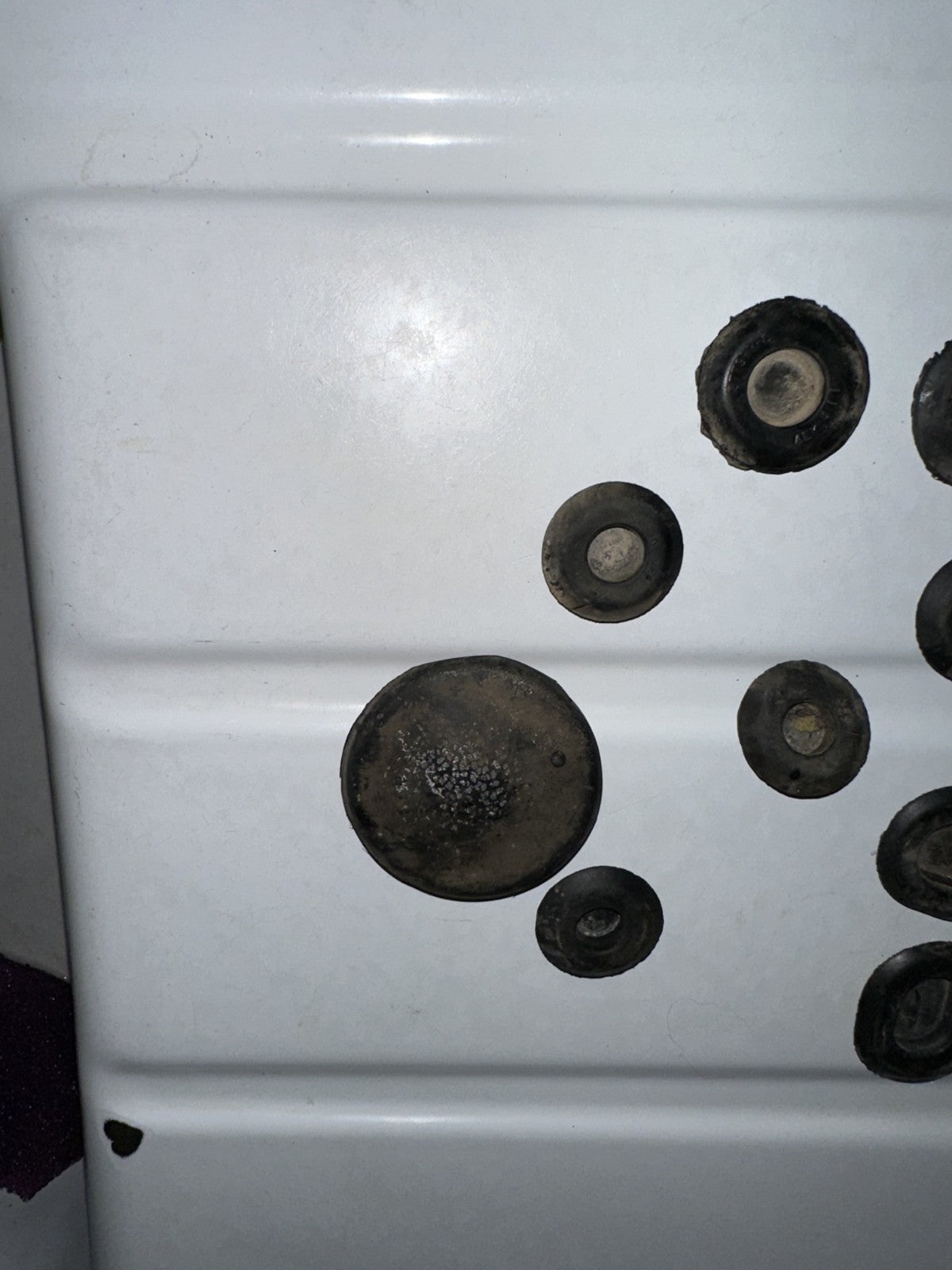 05-09 Ford Mustang Miscellaneous Rubber Grommet Set OEM