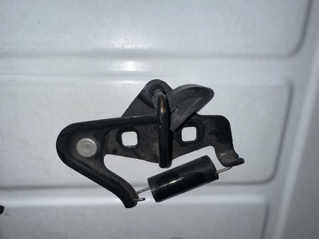 10-14 Ford Mustang Rear Trunk Latch OEM In Working Order