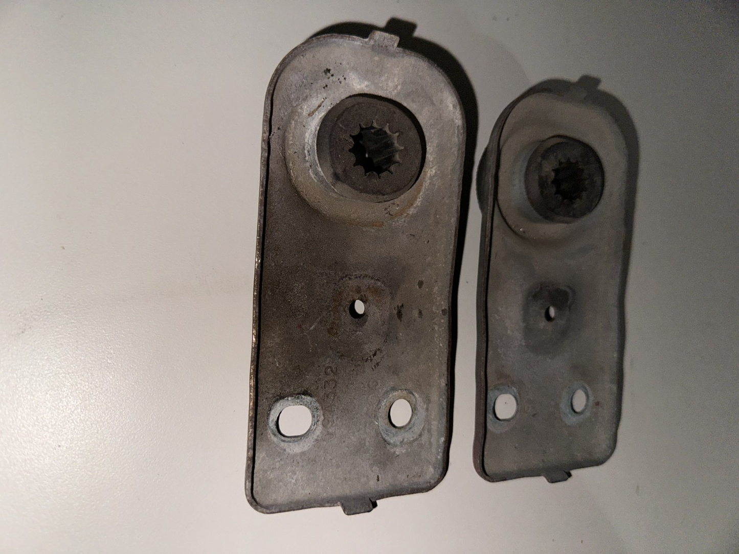 05-09 Ford Mustang Upper Radiator Support Rubber Metal Mounts OEM