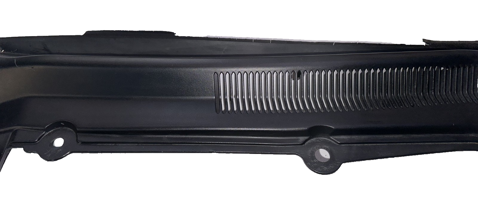 05-09 Ford Mustang RH Passenger Wiper Dash Top Cowl Grille Vent OEM