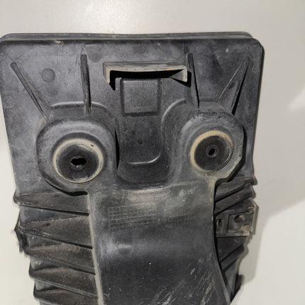 05-09 Ford Mustang Battery Tray OEM 6R33-10723-AA