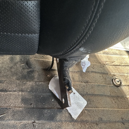 10-14 Ford Mustang Front Right RH Passenger Black Upper Seat Back Leather OEM