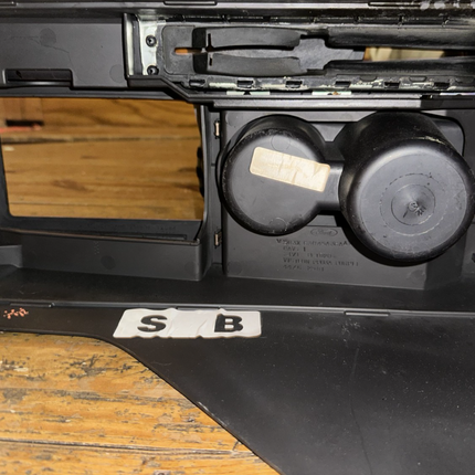 05-09 Ford Mustang Front Center Floor Console Charcoal Black OEM NO CONSOLE LID