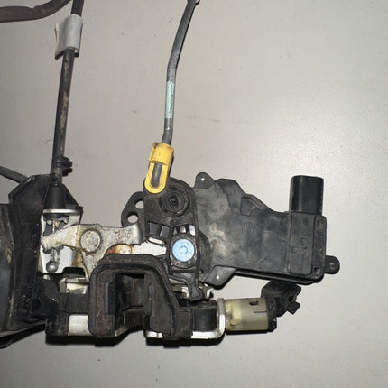 05-09 Ford Mustang Passenger Right Door Lock Latch Actuator OEM