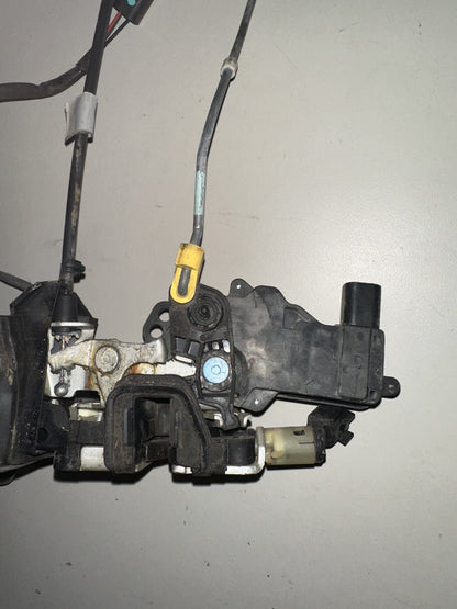 05-09 Ford Mustang Passenger Right Door Lock Latch Actuator OEM