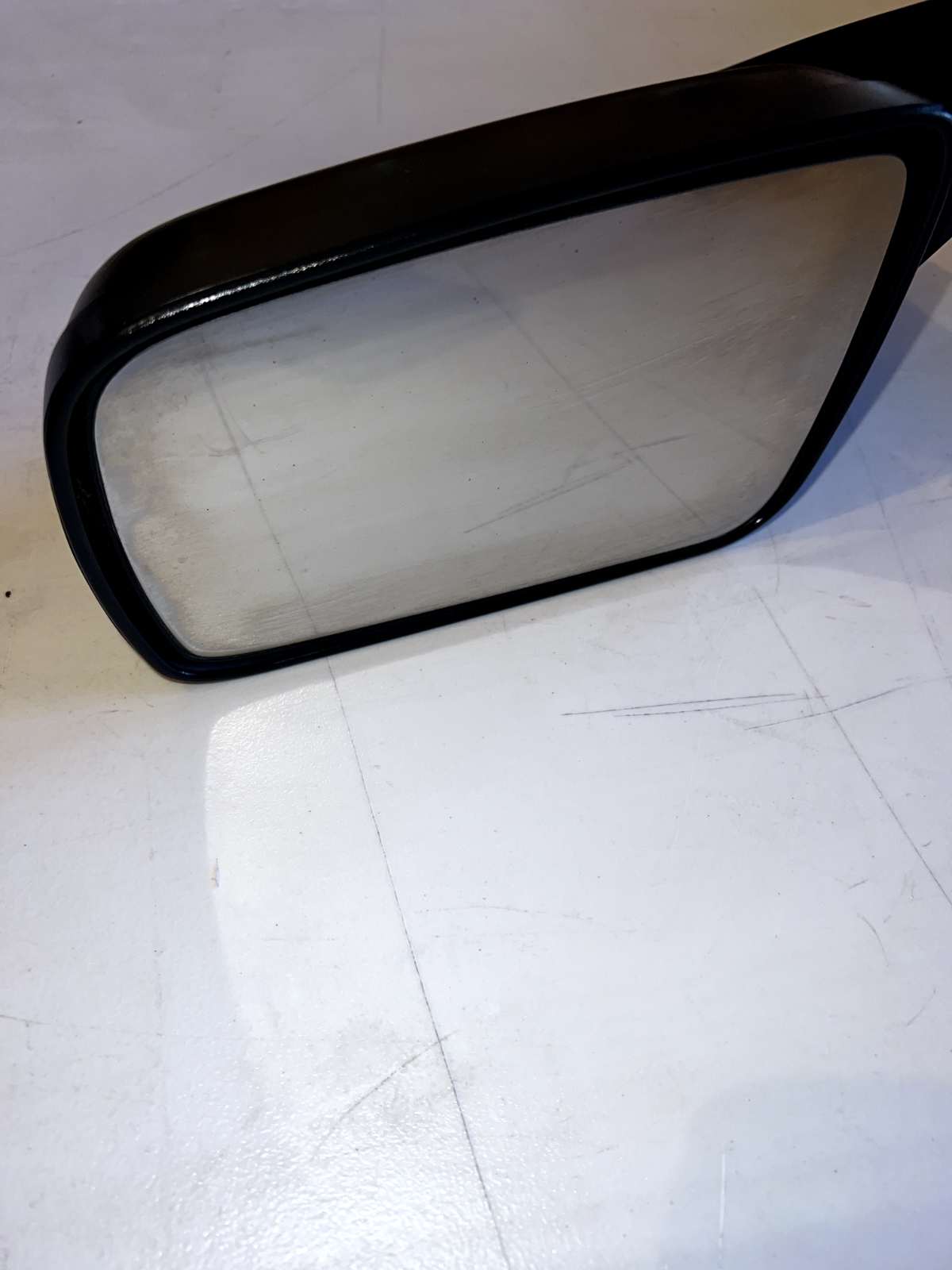 05-09 Ford Mustang Driver Side LH Left Power Side View Mirror Assembly OEM 