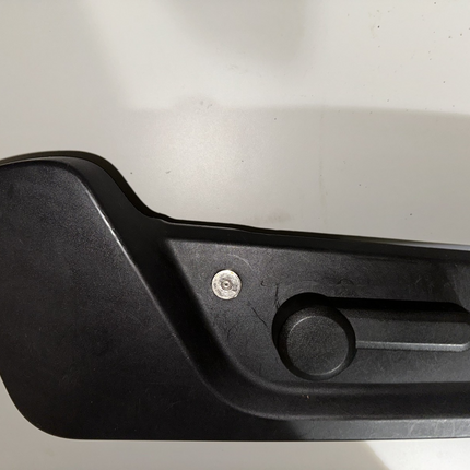 05-08 Ford Mustang Front Passenger Side RH Seat Trim Bezel Panel OEM