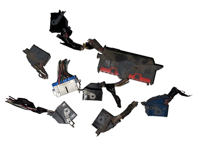 05-06 Ford Mustang BCM Connectors Body Control Module Plug Ins OEM