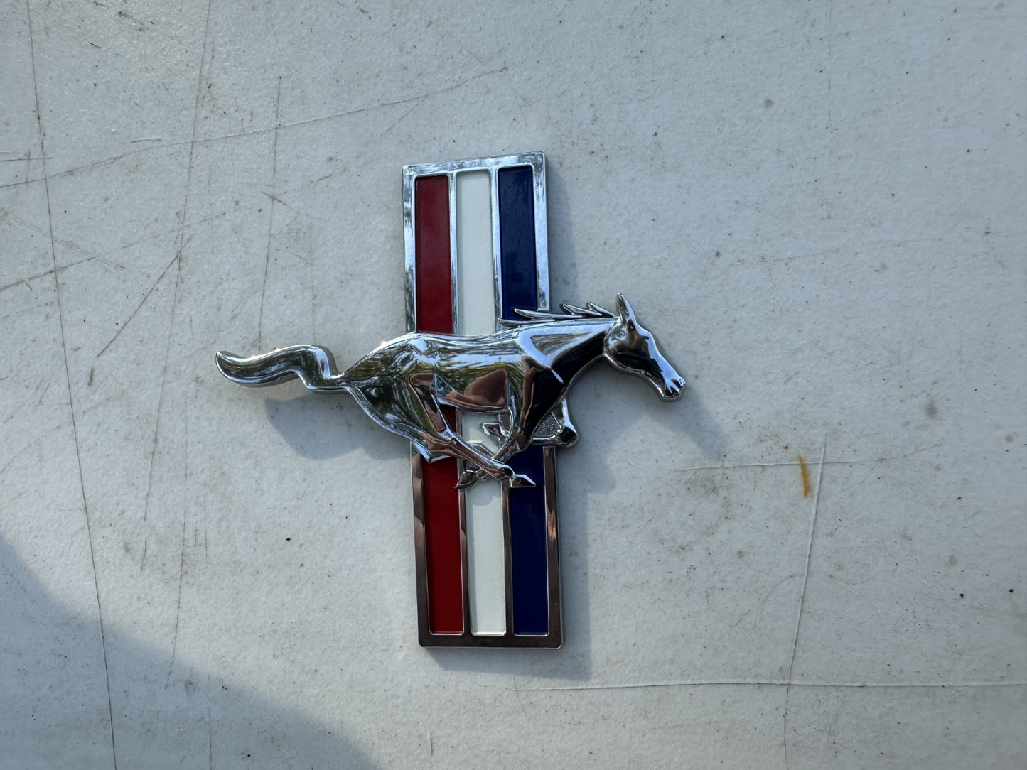 05-09 Ford Mustang V6 Trunk Badge Emblem W/ Fender Badges Badge Set OEM