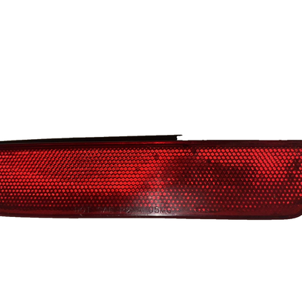 05-09 Ford Mustang Side Marker Light Reflector OEM Red RH Passenger
