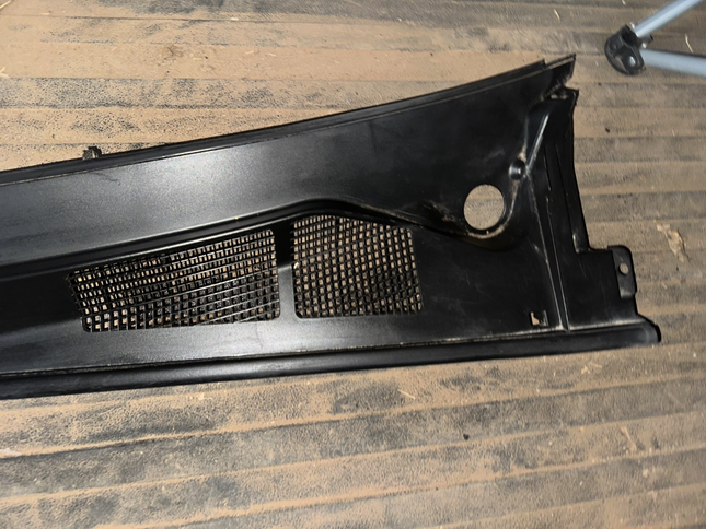 02-06 Toyota Camry Wiper Cowl Grille Trim Panel Piece OEM