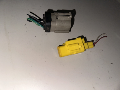 05-09 Ford Mustang Lower Front Seat Wire Plugs Power Seat OEM LH Driver