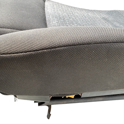 05-09 Ford Mustang 4 Way Manual Seat Track Passenger RH OEM W/ Seat Base Cloth