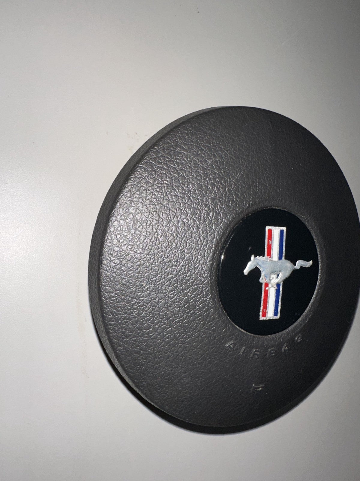 05-09 Ford Mustang Steering Wheel Horn Button OEM With Horse Center Emblem