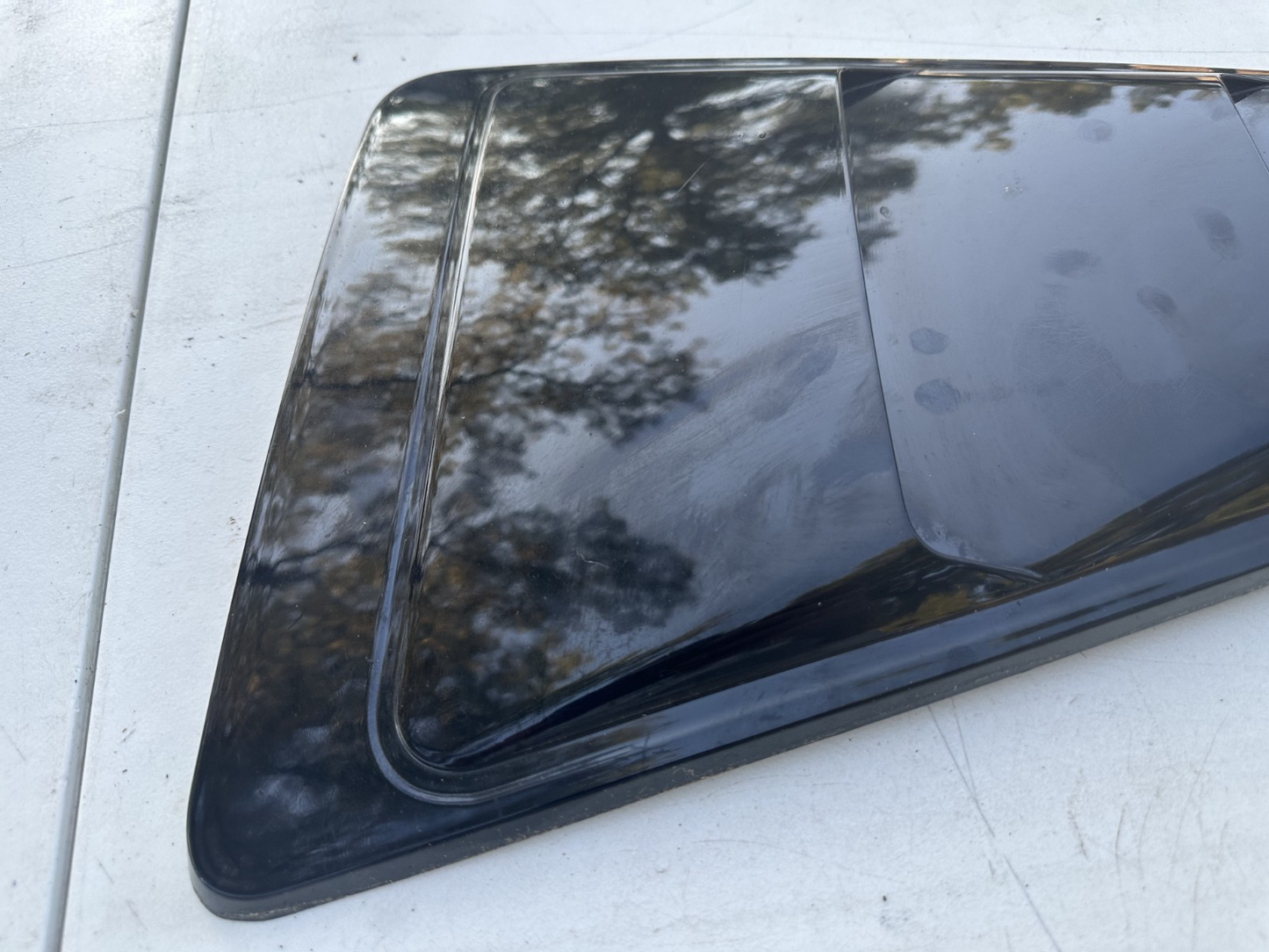 05-14 Ford Mustang SpeedForm Quarter Window Louvers Gloss Black Pair RH & LH