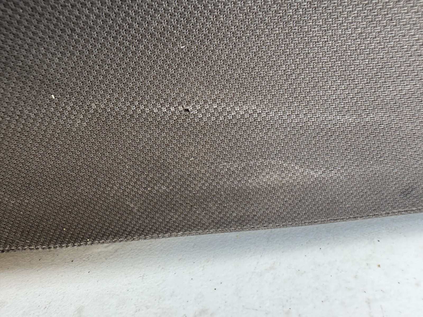 05-09 Ford Mustang Front Right RH Passenger Upper Seat Back Cloth OEM