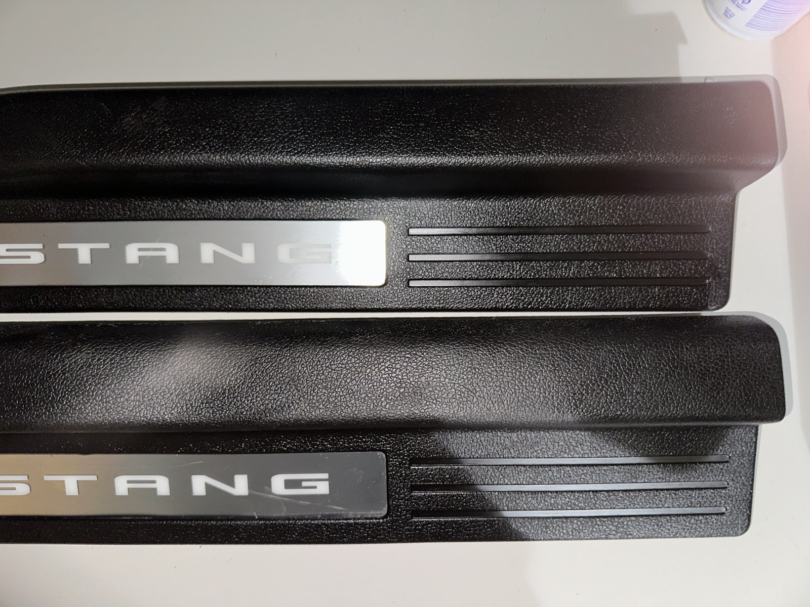 10-14 Ford Mustang Door Sill Trim Premium myColor Black RH LH Pair Set OEM