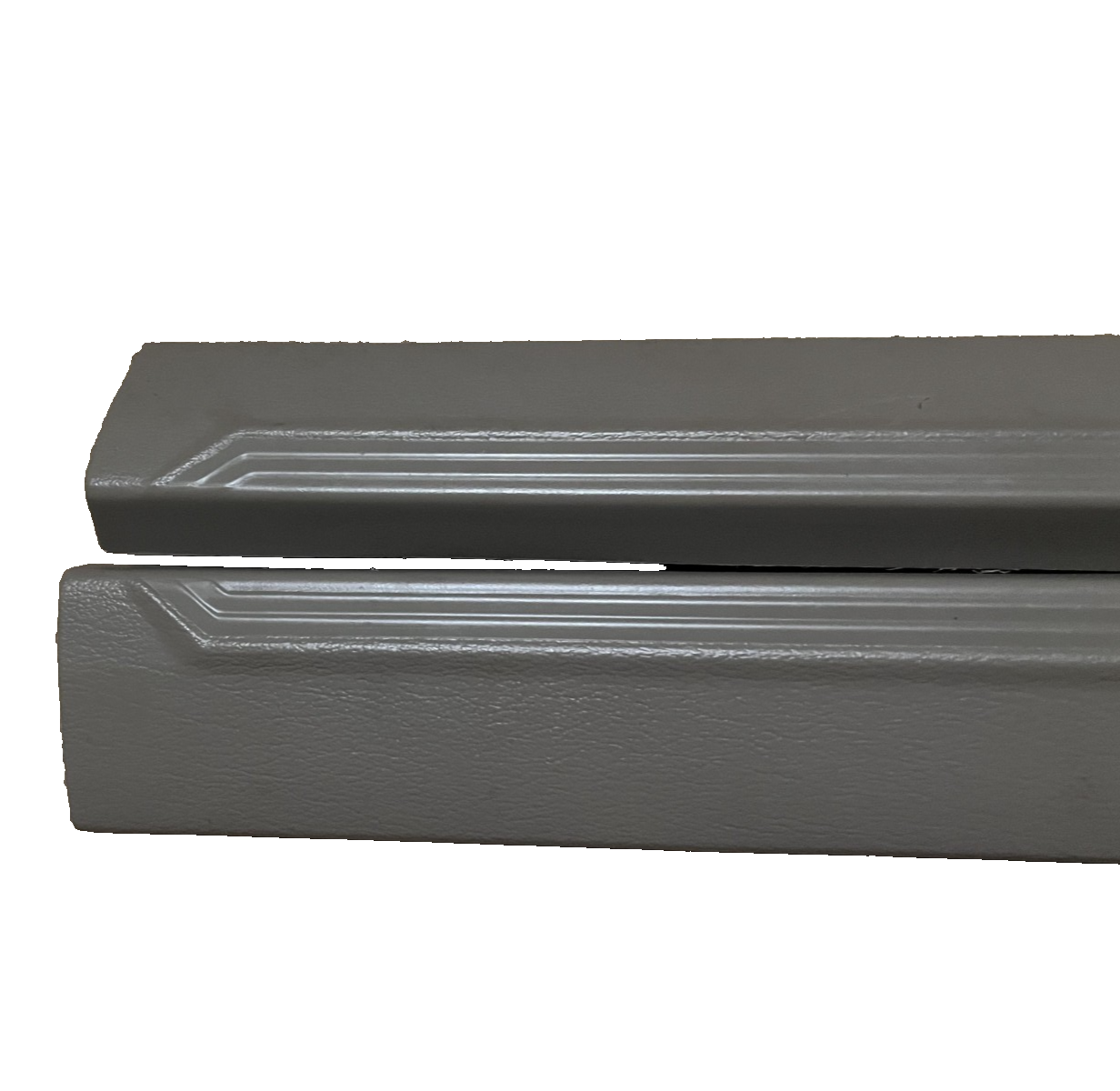 99-04 Ford Mustang Door Sill Trim RH LH Pair Set Tan OEM