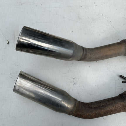 05-09 Mustang Magnaflow Race Series Axle-Back Exhaust Muffler with Polished Tips