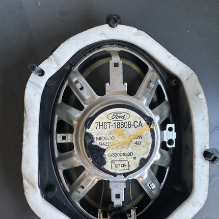 05-09 Ford Mustang Front Door Speaker OEM Ford W/OUT Bracket