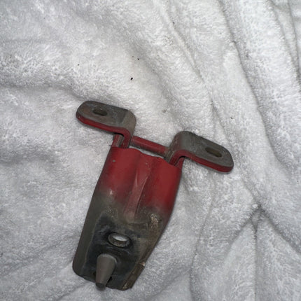 05-09 Ford Mustang Door Hinge Passenger Side RH Coupe