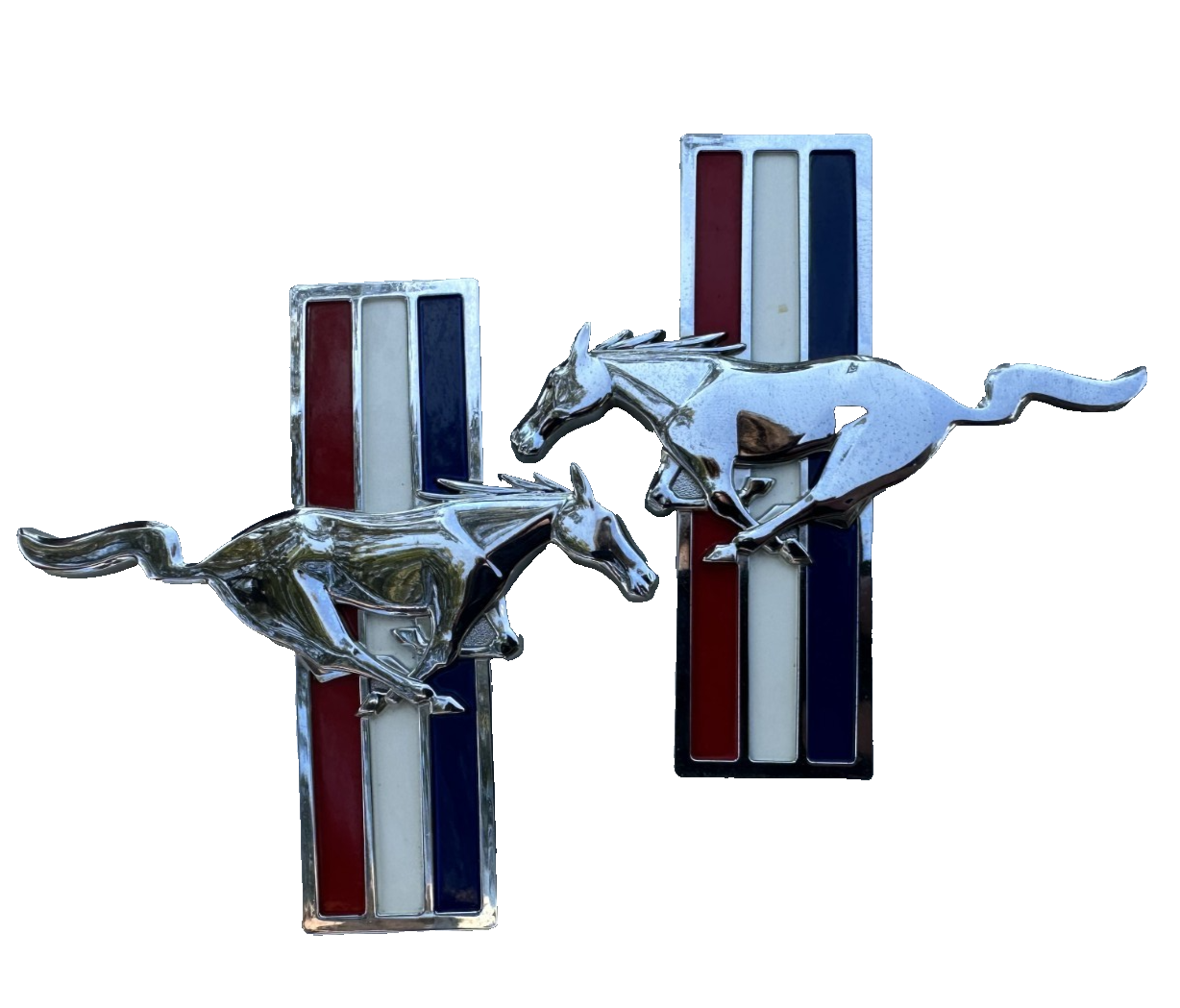 05-09 Ford Mustang V6 Trunk Badge Emblem W/ Fender Badges Badge Set OEM