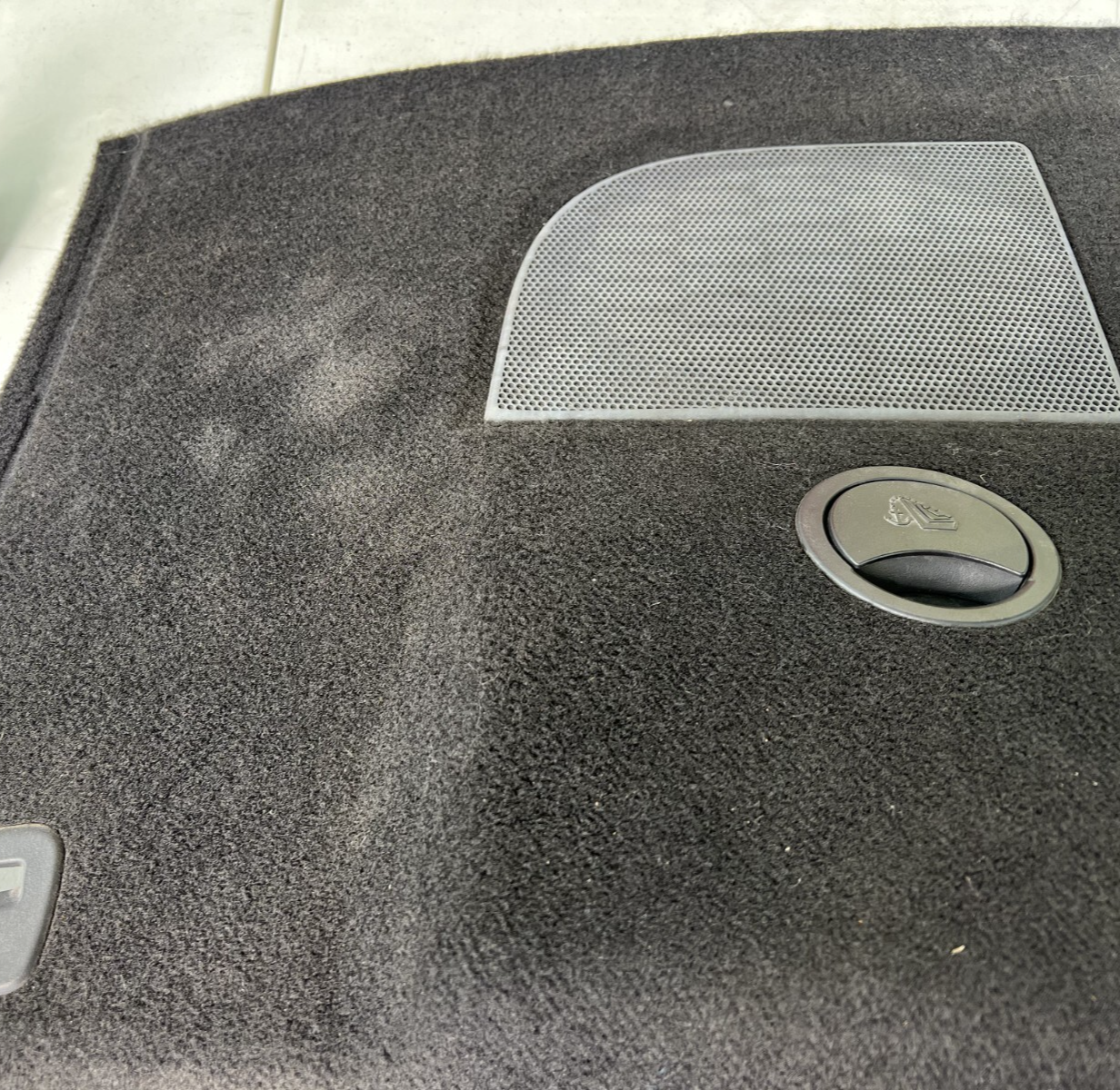 05-09 Ford Mustang Upper Trunk Rear Deck Carpet Black Speaker Trim Panel OEM