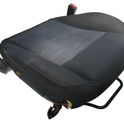 05-09 Ford Mustang 4 Way Manual Seat Track Passenger RH OEM W/ Seat Base Cloth