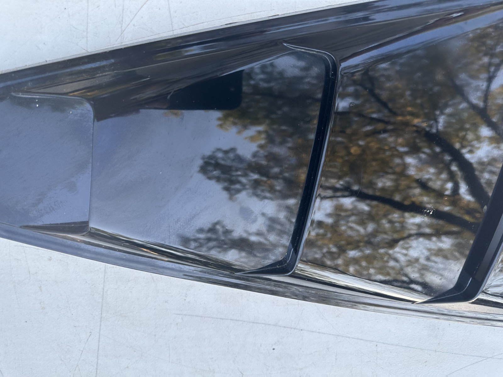 05-14 Ford Mustang SpeedForm Quarter Window Louvers Gloss Black Pair RH & LH