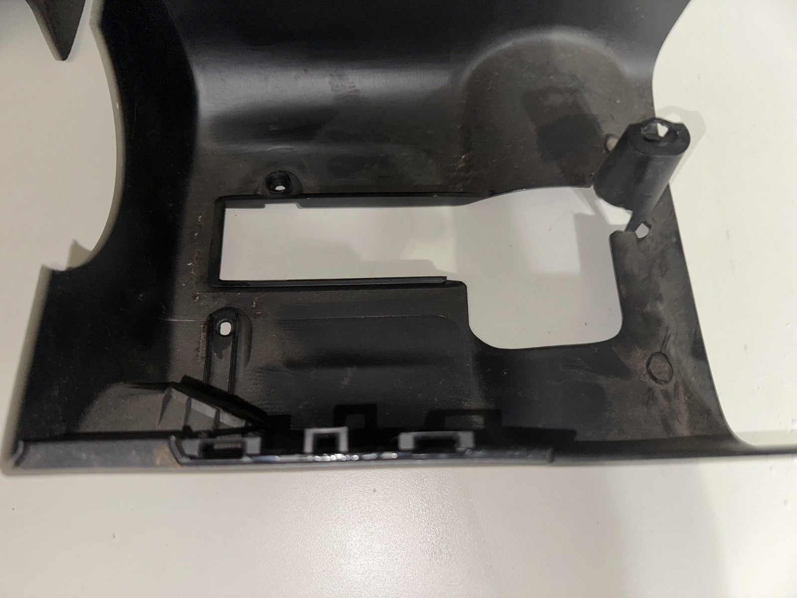 05-09 Ford Mustang Black Steering Column Trim OEM Upper and Lower