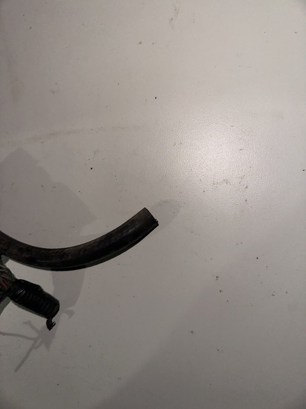 05-09 Ford Mustang Misc. Connector Plug Clip OEM W/ Wires