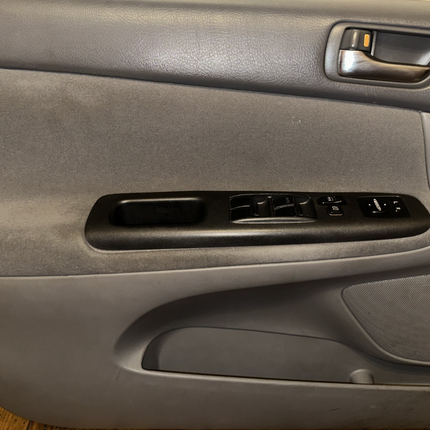 02-06 Toyota Camry Door Panel Light Gray LH Front Driver Side OEM