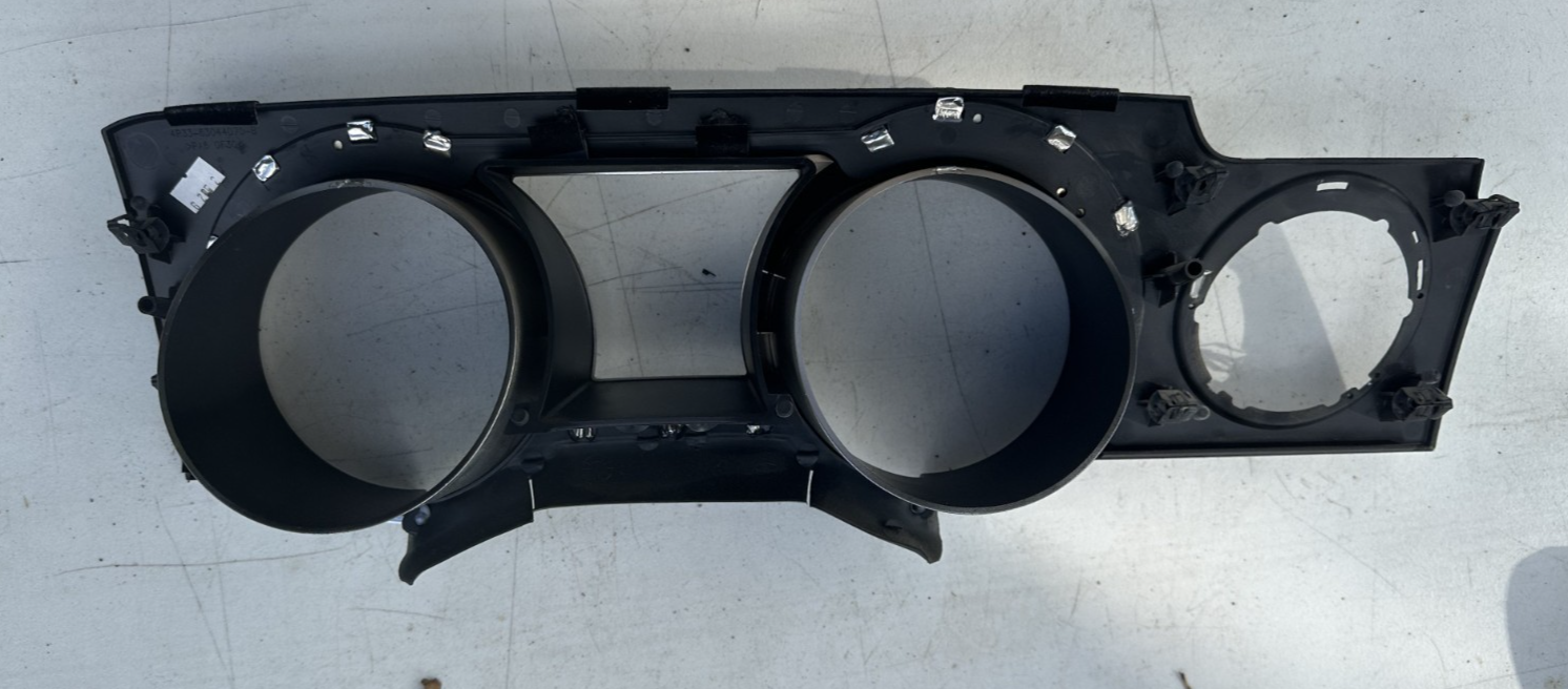 05-09 Ford Mustang Premium Forged Carbon Overlay Dash Trim Bezel Trim Set OEM