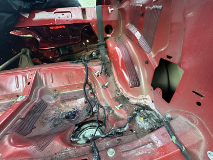 2005 Red Ford Mustang Coupe V6 4.0L Donor Vehicle W/ GREAT DRIVETRAIN & Title