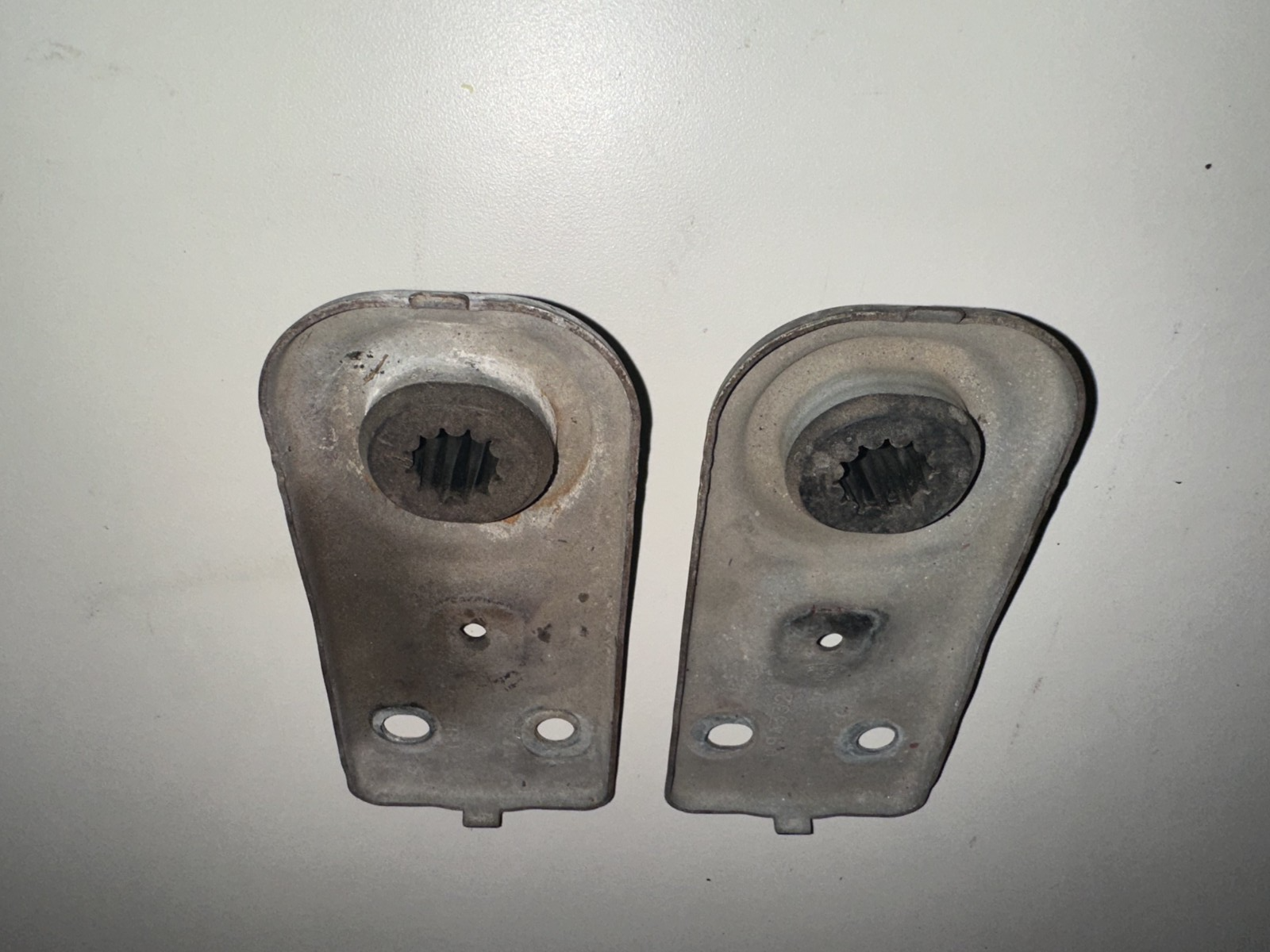 05-09 Ford Mustang Upper Radiator Support Rubber Metal Mounts OEM
